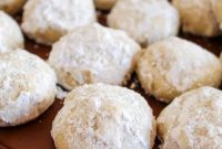 Gluten-Free Mexican Wedding Cookies: Almond Snowball Recipe
