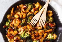 Quick Garlic Lime Shrimp Stir-Fry with Vegetables