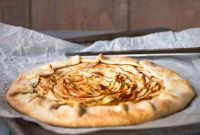 How to Make a Rustic French Apple Galette