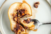 Oven Baked Pears with Almonds and Dark Chocolate