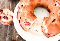 Moist Strawberry Yogurt Cake Recipe with Fresh Berries
