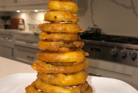 Crispy Beer-Battered Onion Rings Recipe