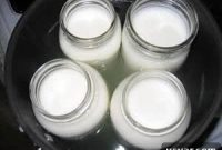 How to Make Thick, Creamy Homemade Yogurt