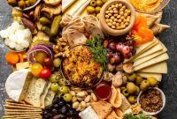 How to Build a Stunning Vegetarian Charcuterie Board