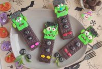 How to Make Frankenstein Chocolate Bars for Halloween