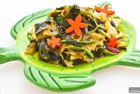 Honu Seaweed Salad: Hawaiian Sea Vegetable Recipe