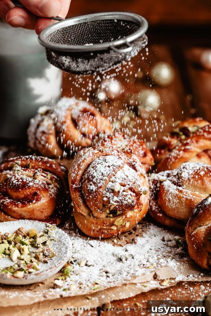 Hygge Cranberry and Pistachio Sweet Buns 6 Baked cinnamon rolls with pistachios