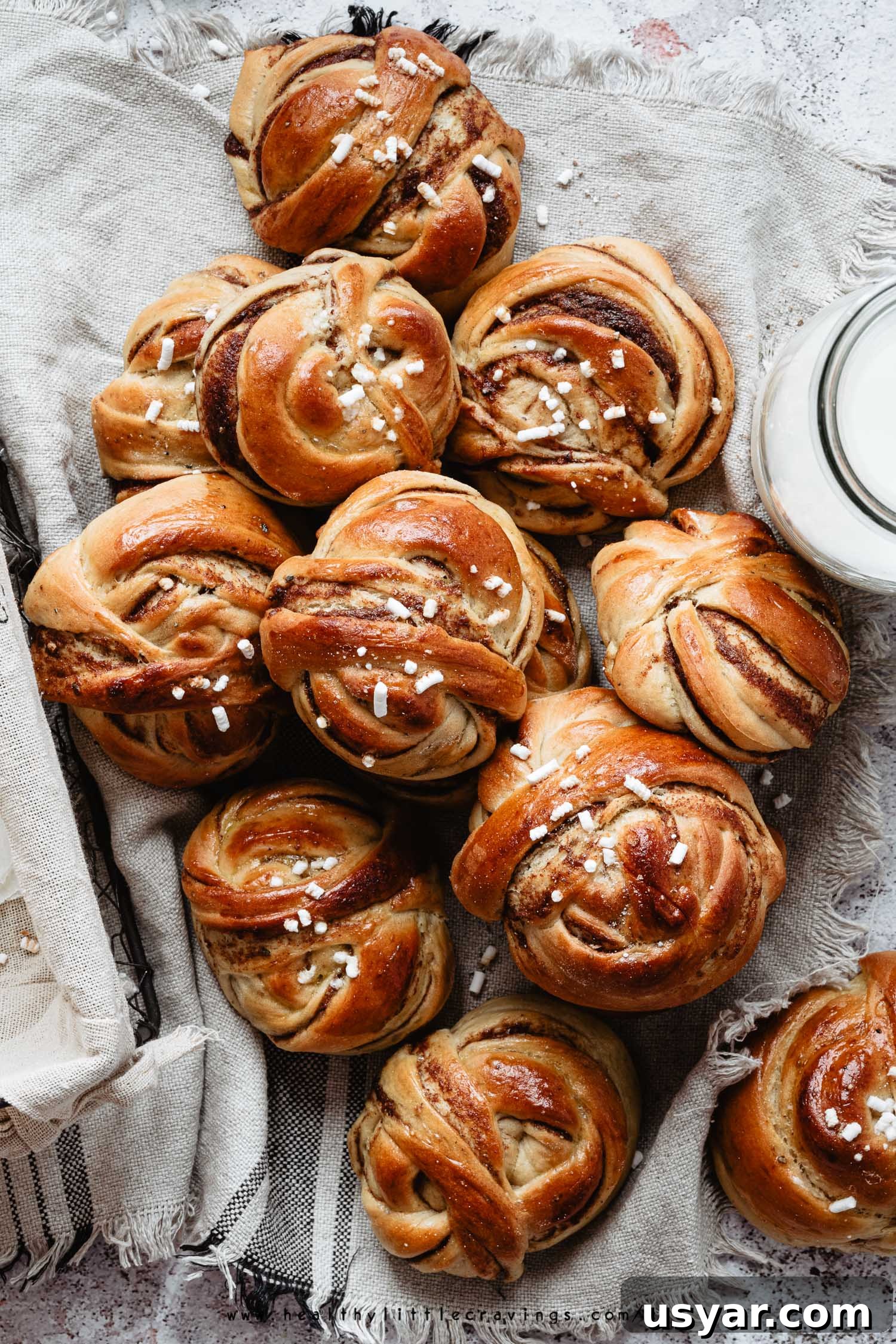 Hygge Cranberry and Pistachio Sweet Buns 9 Cinnamon cardamom buns recipe