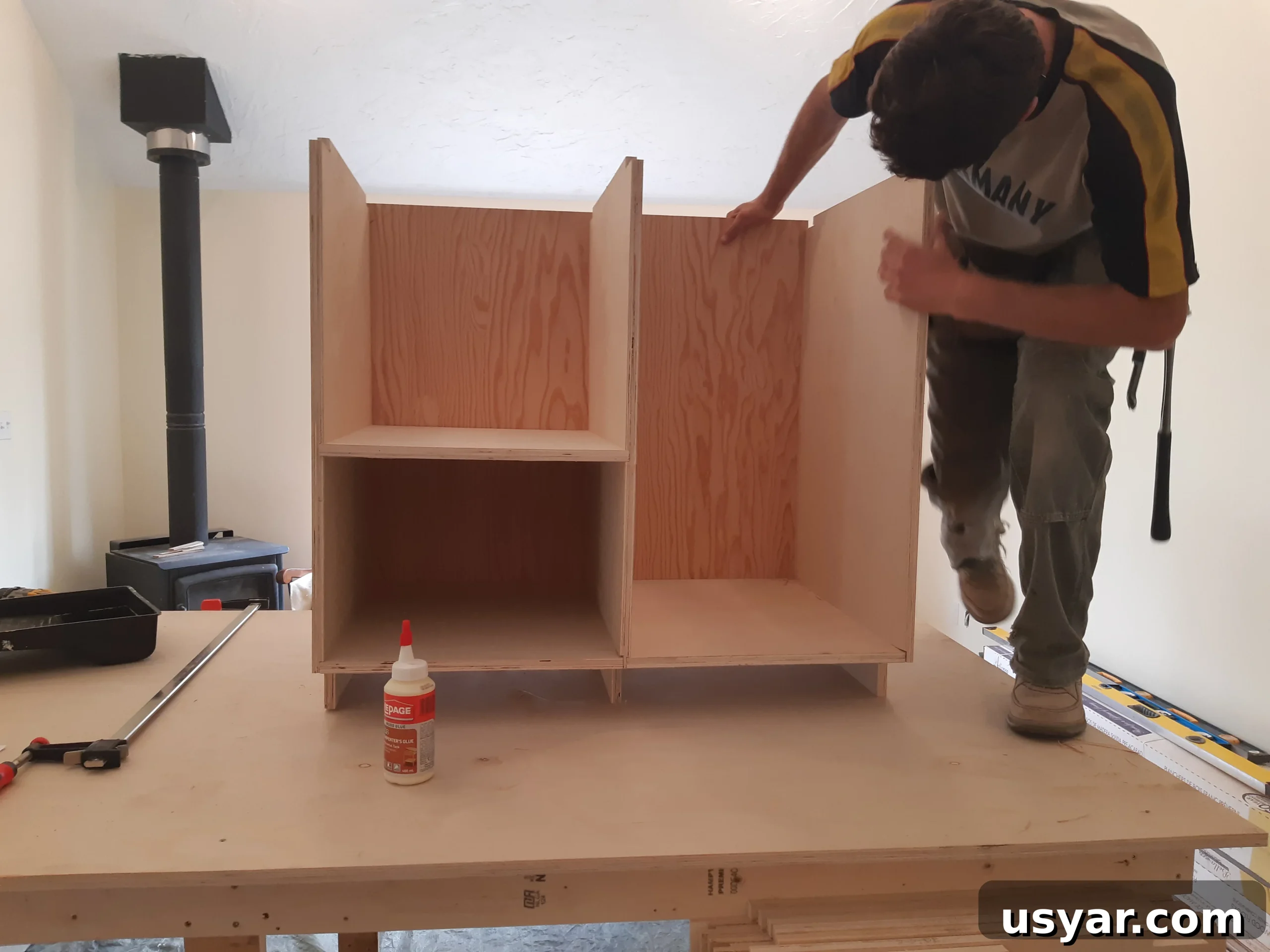 Kitchen Cabinet Boxes Arrived: Unboxing and Installation 3 the cabinet boxes are in!