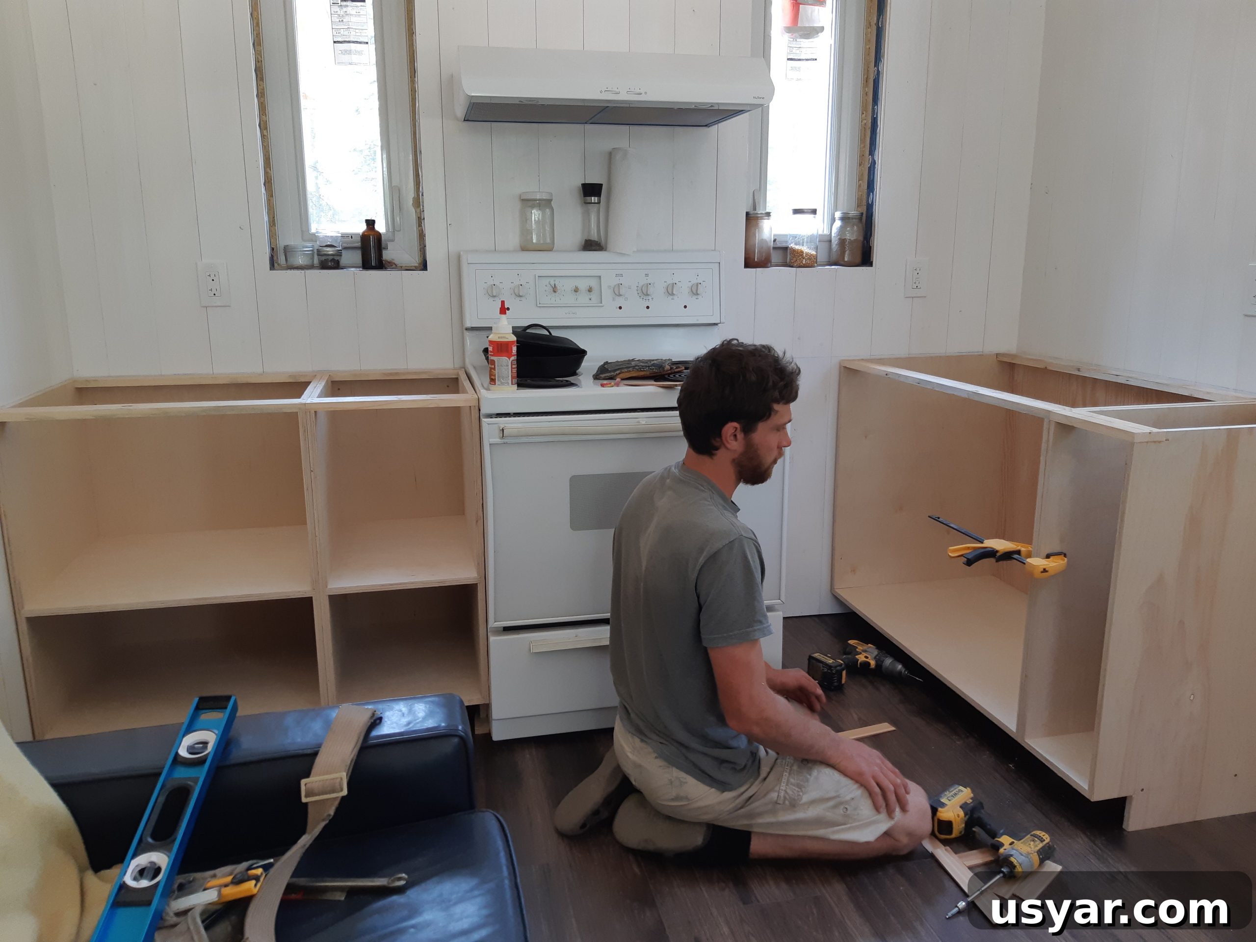 Kitchen Cabinet Boxes Arrived: Unboxing and Installation 4 img 11244 3 scaled