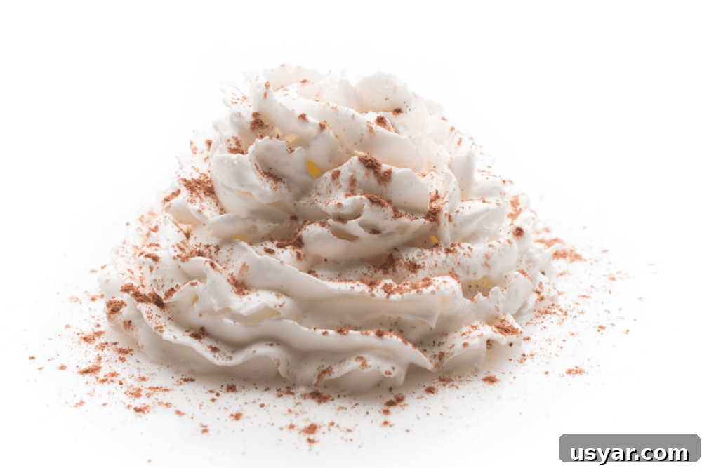 Keto Whipped Cream Recipe With Cinnamon In Post Image low carb whipped cream with cinnamon