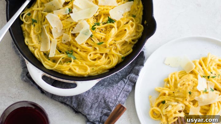 Autumnal Alfredo - made with butternut squash, pumpkin puree, cream, and parmesan cheese | Sarcastic Cooking