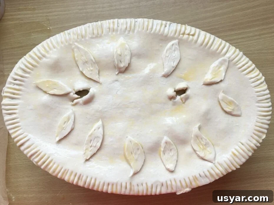 Homemade Mini Meat Pies have a delicious flaky pie crust, are simple and quick to make and great for lunch boxes, parties, picnics and snacks. freezer friendly too!
