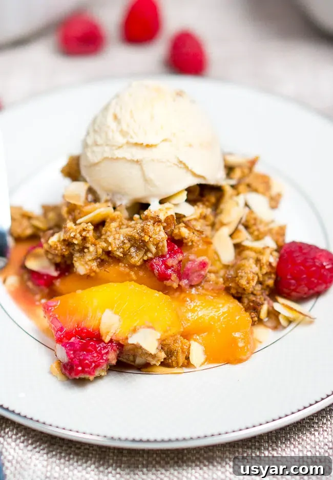 peach raspberry crumble