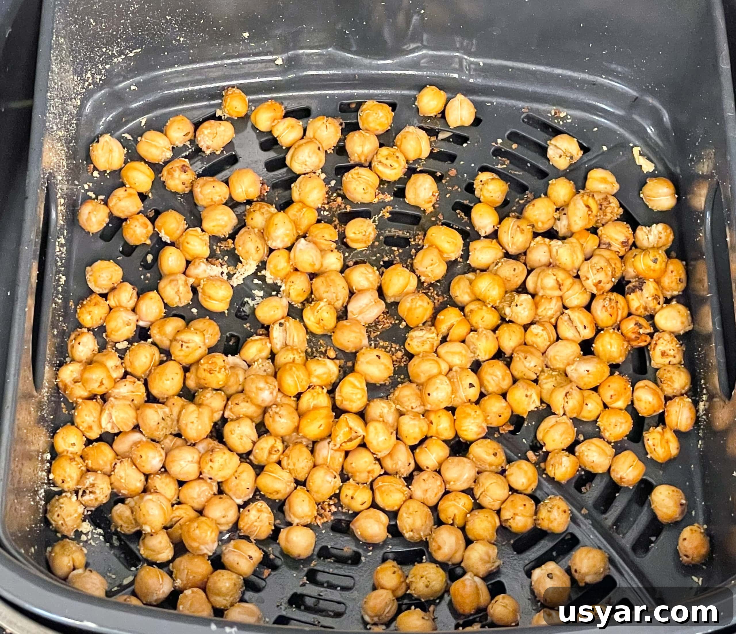 Air Fryer Chickpeas: Crispy Plant-Based Snack 4 air fryer chickpas