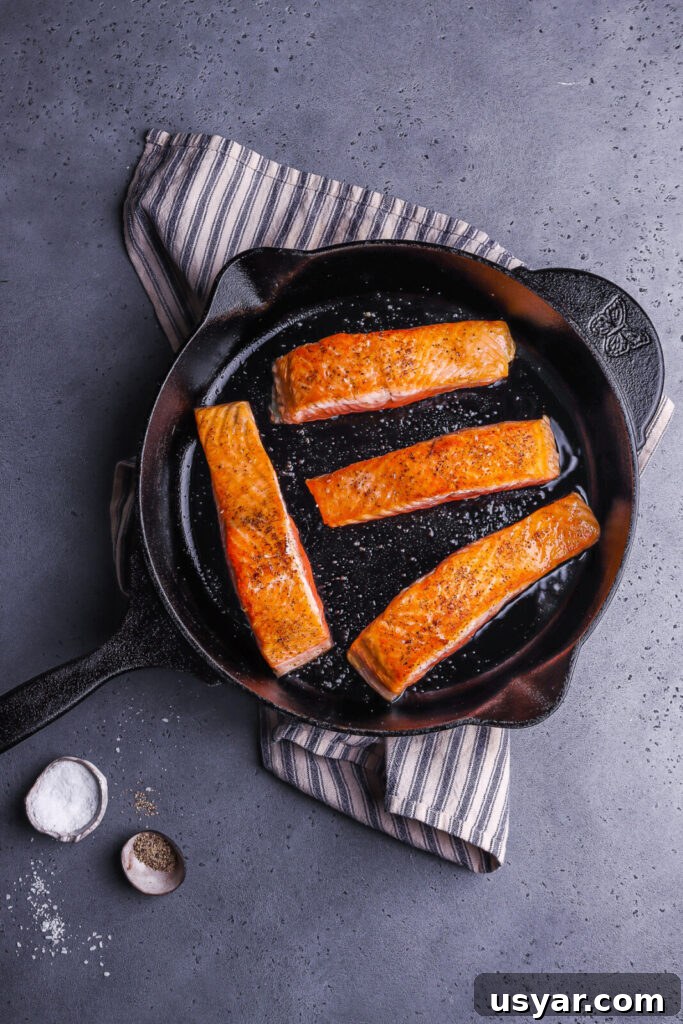 Crispy Pan-Seared Salmon with Spinach and Fennel Recipe 4 pan seared salmon