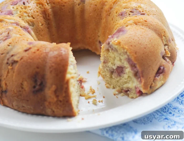 Moist Strawberry Yogurt Cake Recipe with Fresh Berries 8 Strawberry Yogurt Cake
