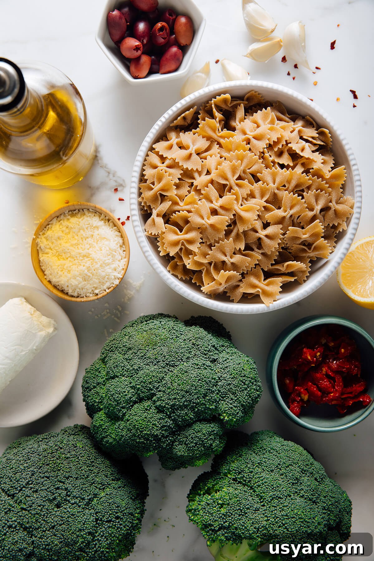 Sun-Dried Tomato and Broccoli Pasta Recipe 3 sun-dried tomato pasta ingredients