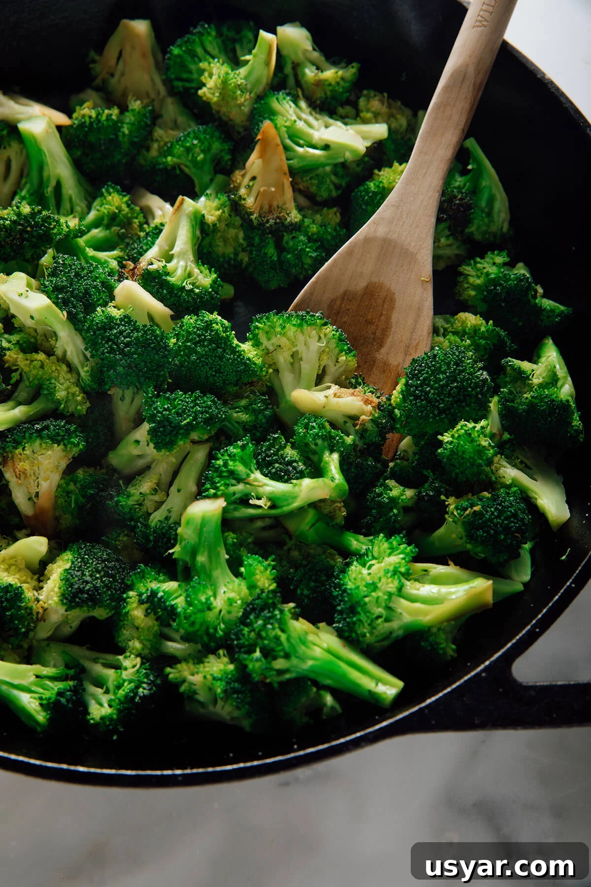 Sun-Dried Tomato and Broccoli Pasta Recipe 6 broccoli in skillet