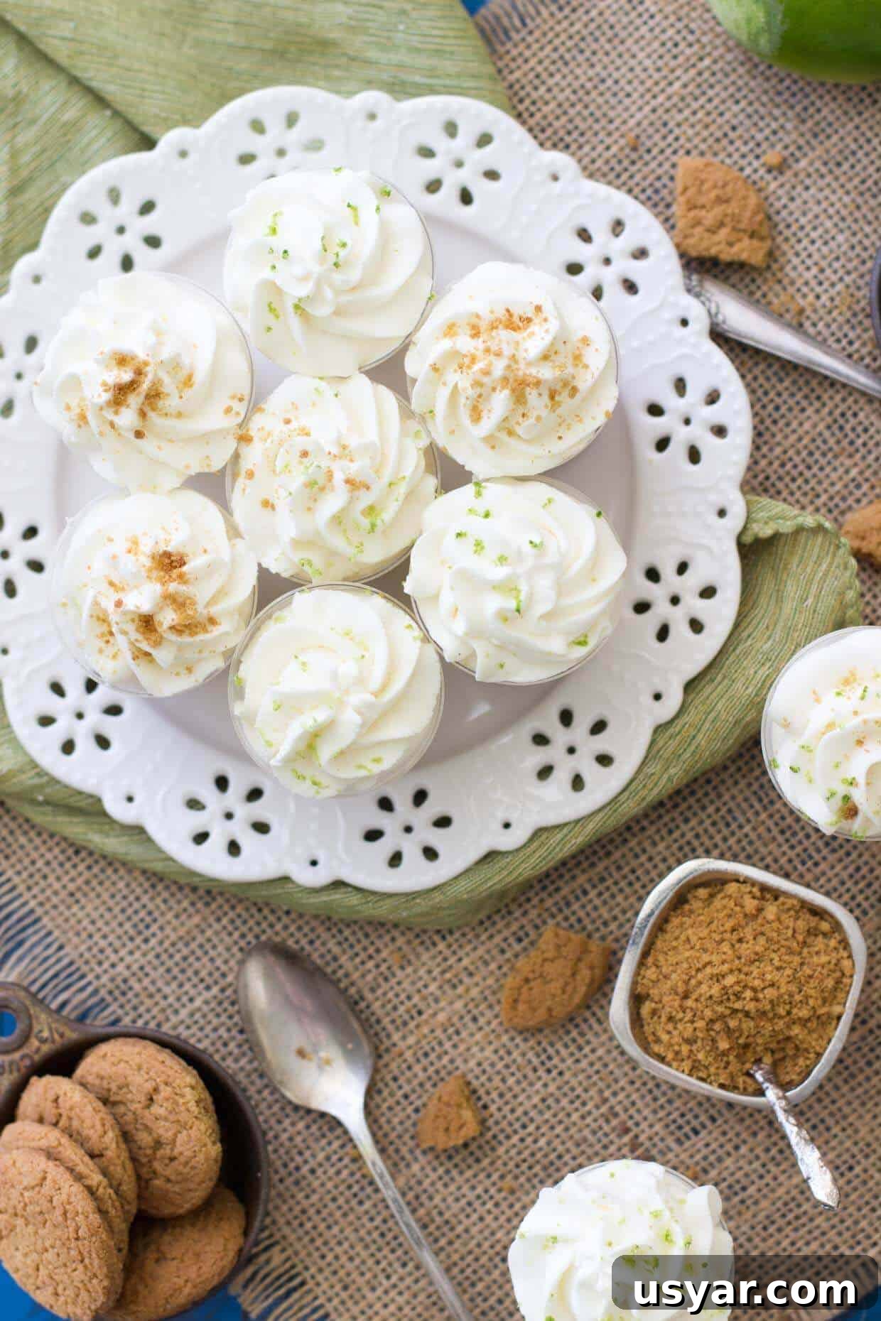 Key lime pie dessert shooters with gingersnap crust 
