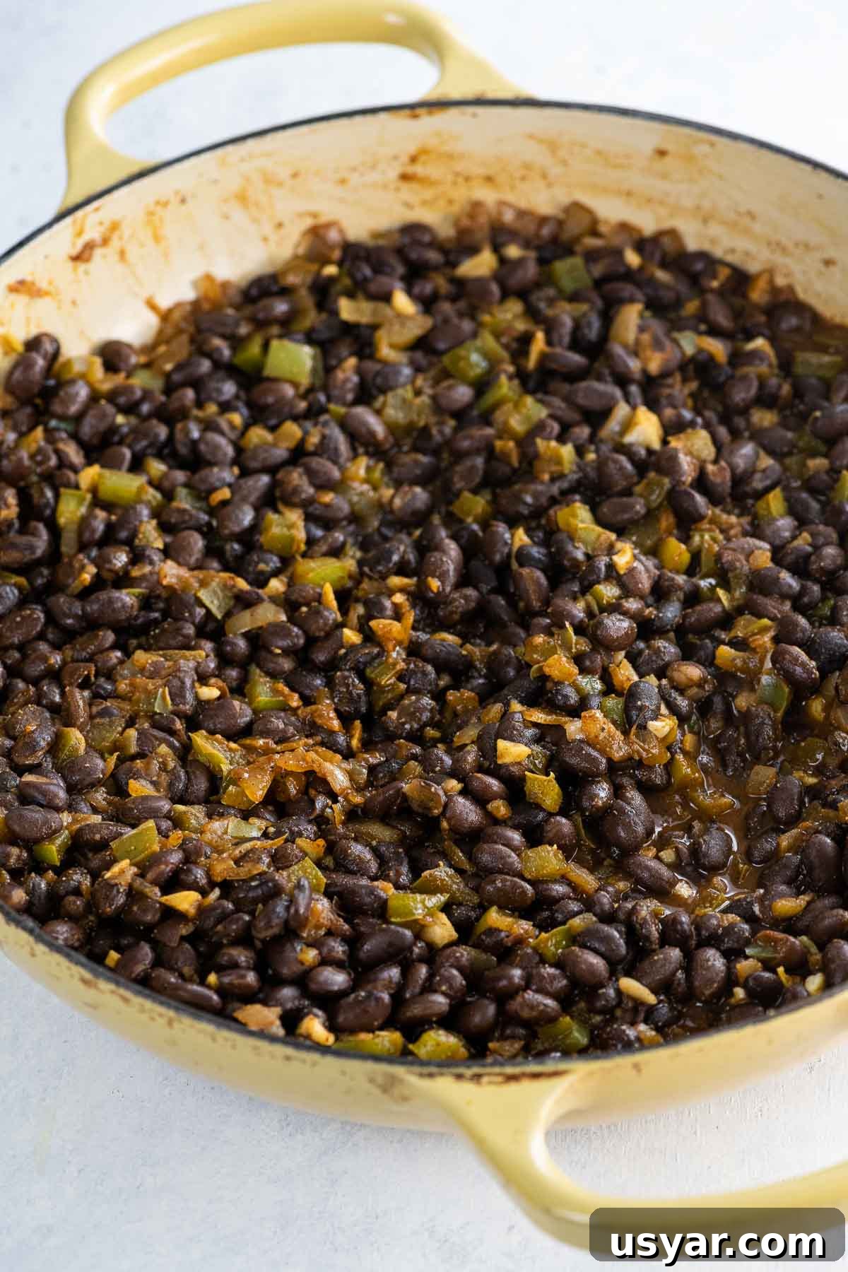 Smoky Black Bean Vegan Tacos with Avocado Lime Slaw 5 black beans for tacos in a pan