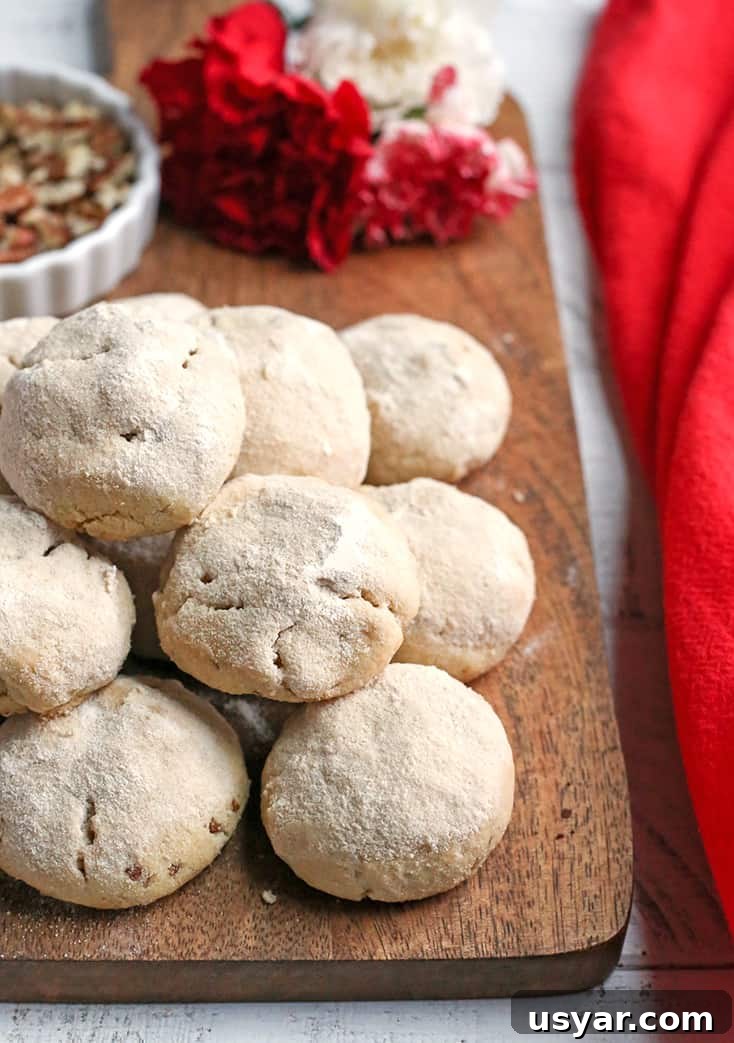 Paleo Mexican Wedding Cookies Recipe 4 Homemade paleo powdered sugar coating for Mexican Wedding Cookies.