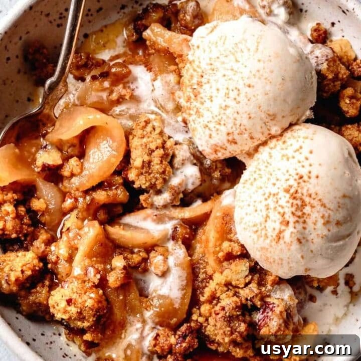 Image for Paleo Apple Crisp with Almond Flour Crumble